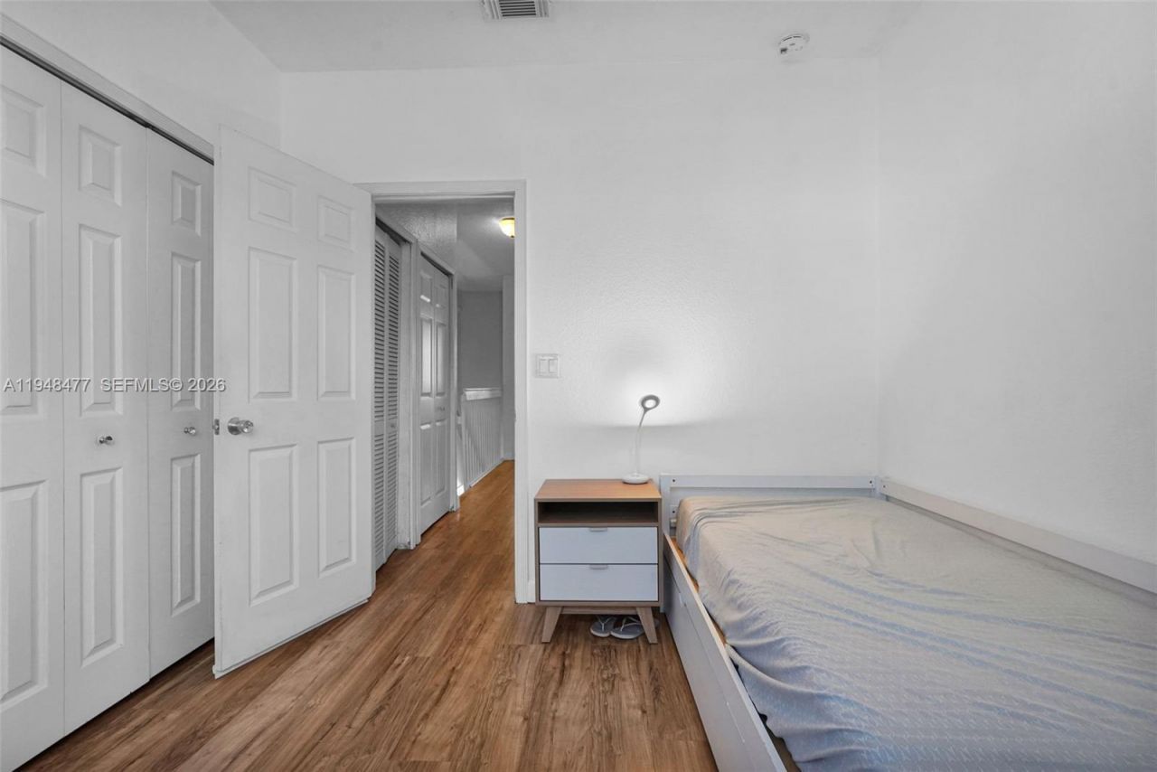 5420 NW 107 Ave , Unit 302, Doral, FL 33178 Photo