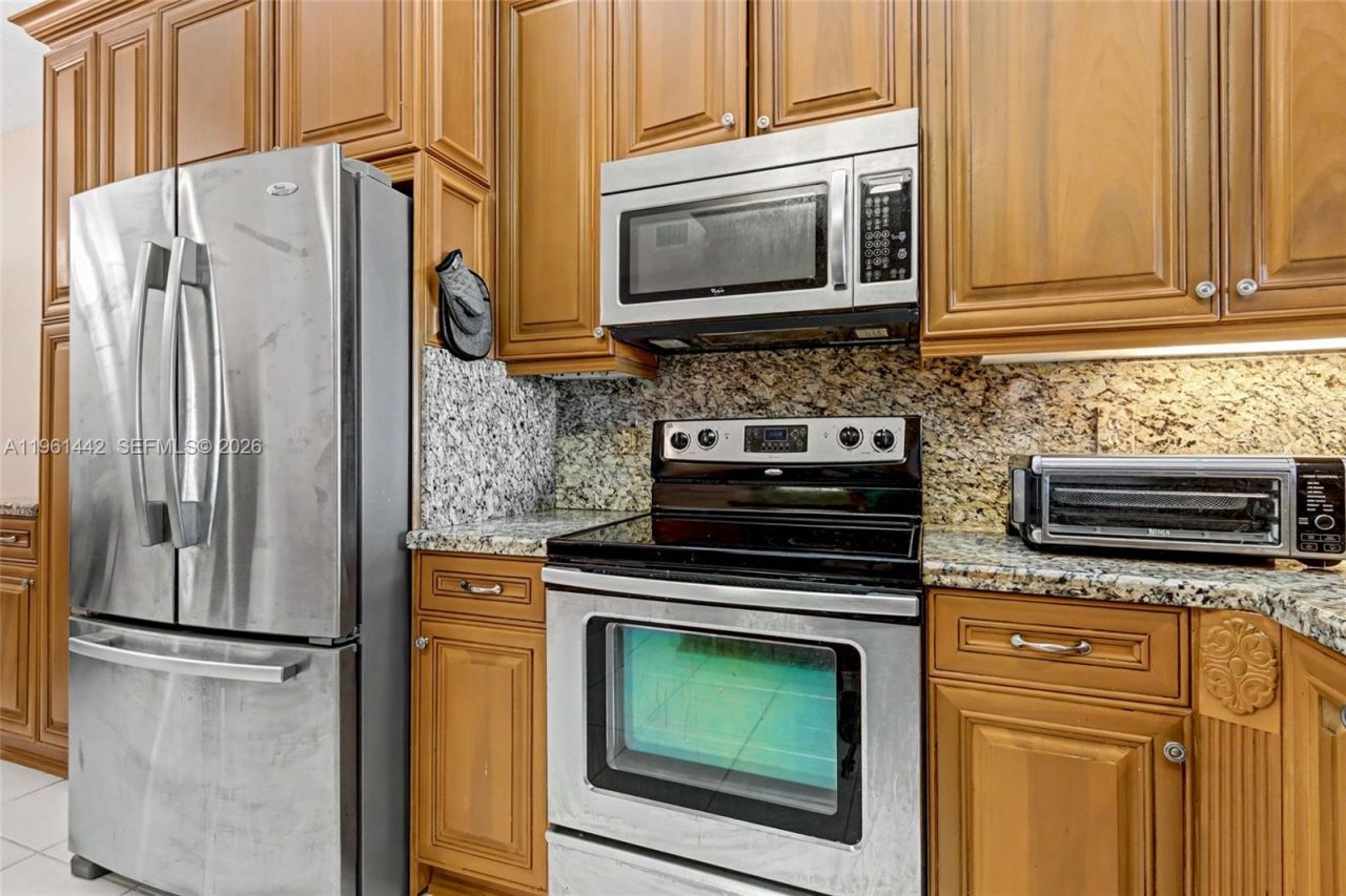 7727 Southampton Ter, Unit 311, Tamarac, FL 33321 Photo