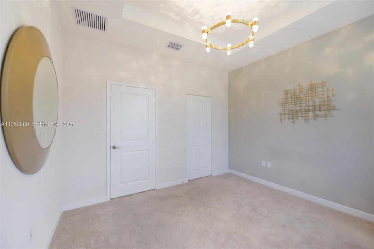 20814 NE 5th Ct , Unit 20814, Miami, FL 33179 Photo