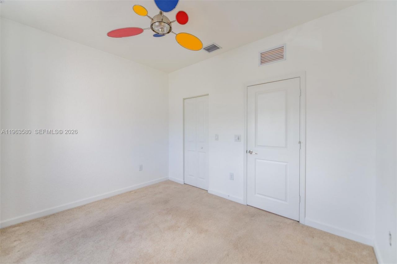 20814 NE 5th Ct , Unit 20814, Miami, FL 33179 Photo