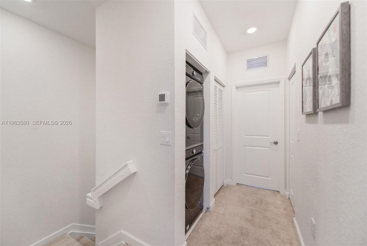 20814 NE 5th Ct , Unit 20814, Miami, FL 33179 Photo