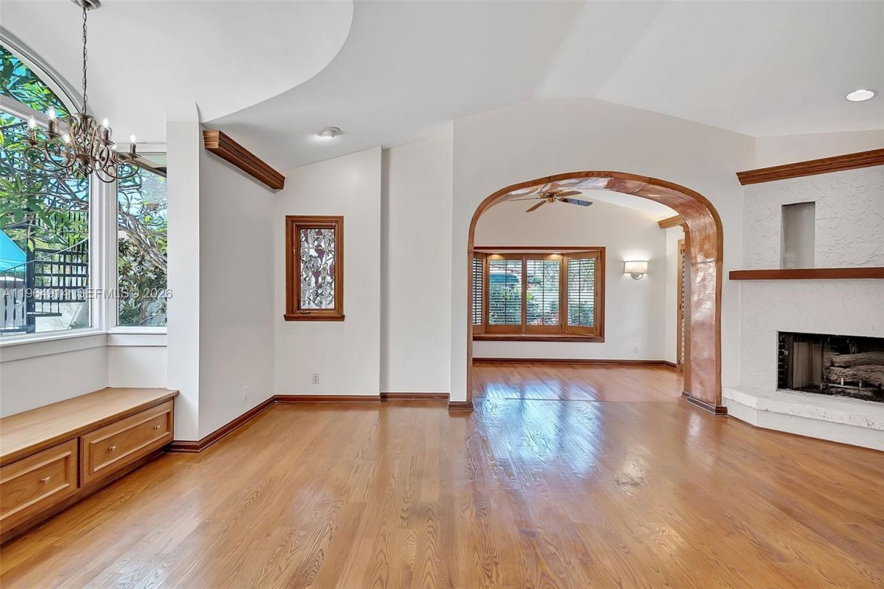 325 Bontona Ave, Fort Lauderdale, FL 33301 Photo