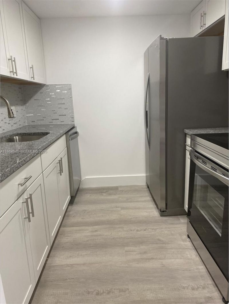 13455 SW 9th Ct , Unit 203J, Pembroke Pines, FL 33027 Photo