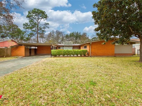 1914 Bayou Drive, Shreveport, LA 71105