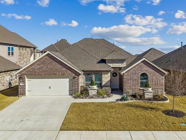 235 Clairmont Drive, Ponder, TX 76259