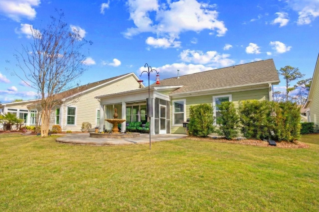 1549 Suncrest Dr. Photo 24