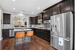 1549 Suncrest Dr. photo 4