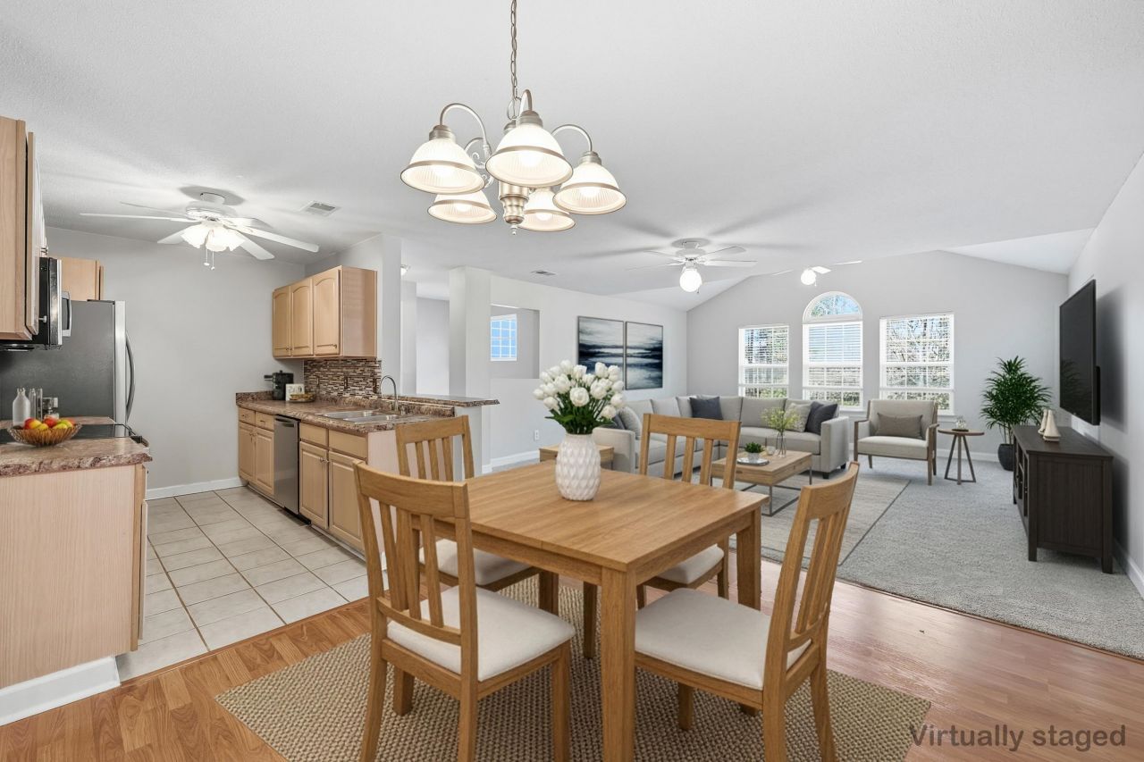 4376 Crepe Myrtle Ct.  Photo 7