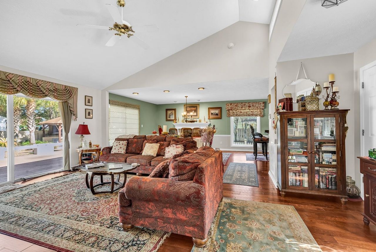 852 Riven Oak Dr. Photo 5