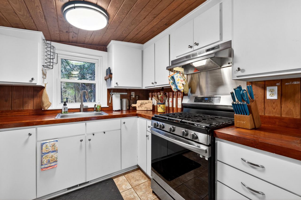 9994 N Highway 17 Photo 6