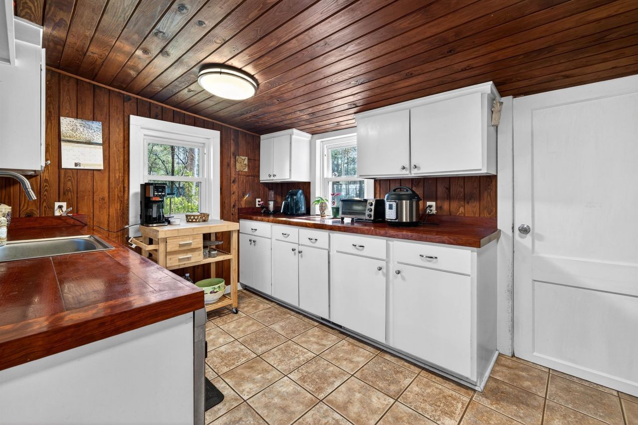 9994 N Highway 17 Photo 7