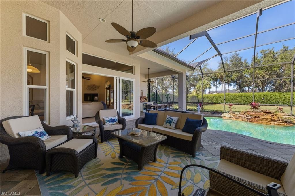 19500 La Serena Dr, Estero, FL 33967 Photo