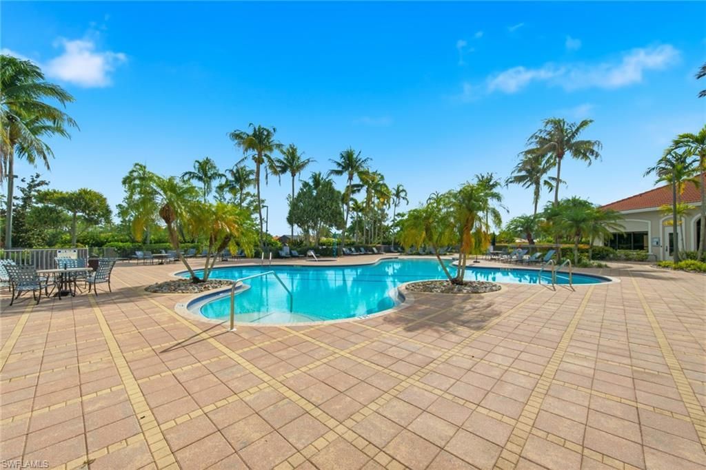 19500 La Serena Dr, Estero, FL 33967 Photo