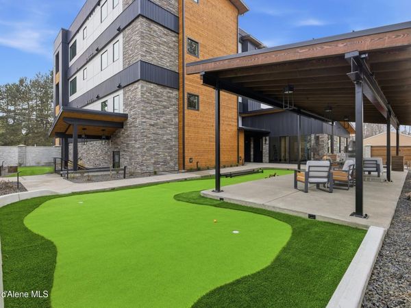 2027 E Mullan Ave, Coeur d'Alene, ID 83814