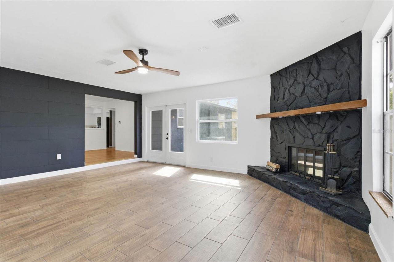 5128 18th Street N, Saint Petersburg, FL 33714 Photo