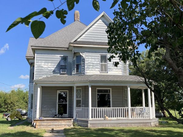 31083 160th Street, Ackley, IA 50601