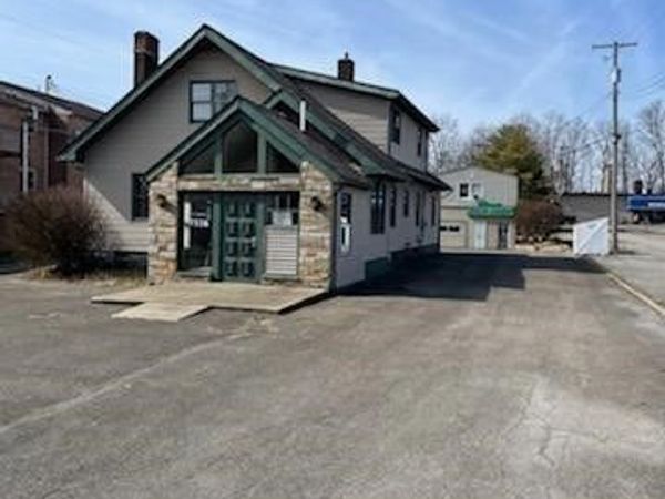 7536 Market Street, Boardman, OH 44512