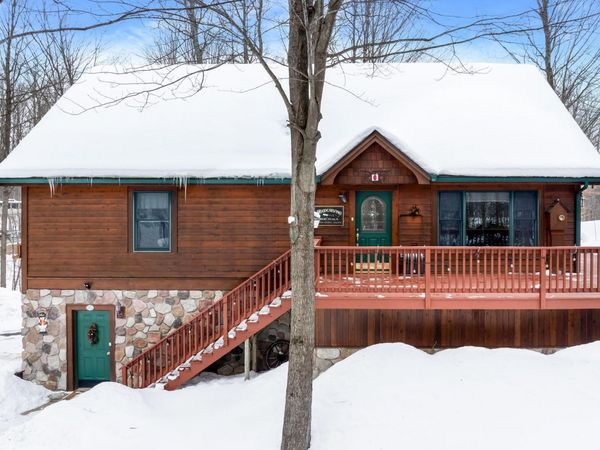 4951 Hawks Spur, Unit 101, Bellaire, MI 49615