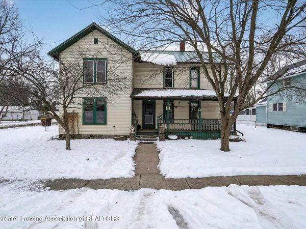 132 Washington Street, Maple Rapids, MI 48853