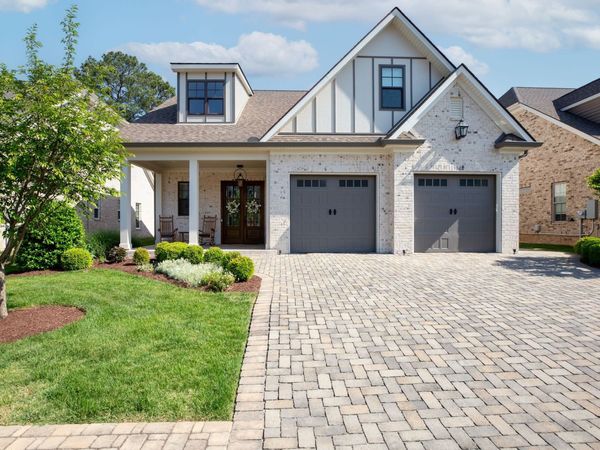 2111 White Poplar Court, Murfreesboro, TN 37130