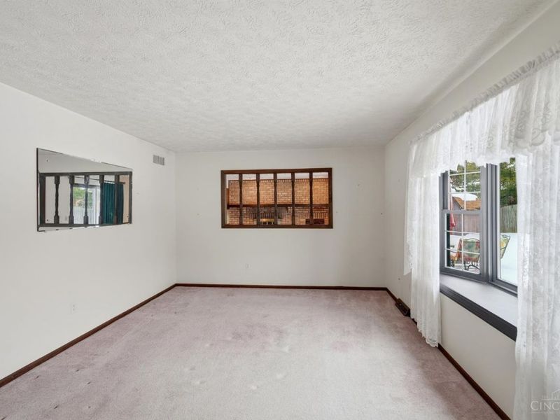 850 Sands Avenue, Monroe, OH 45050 Photo 8