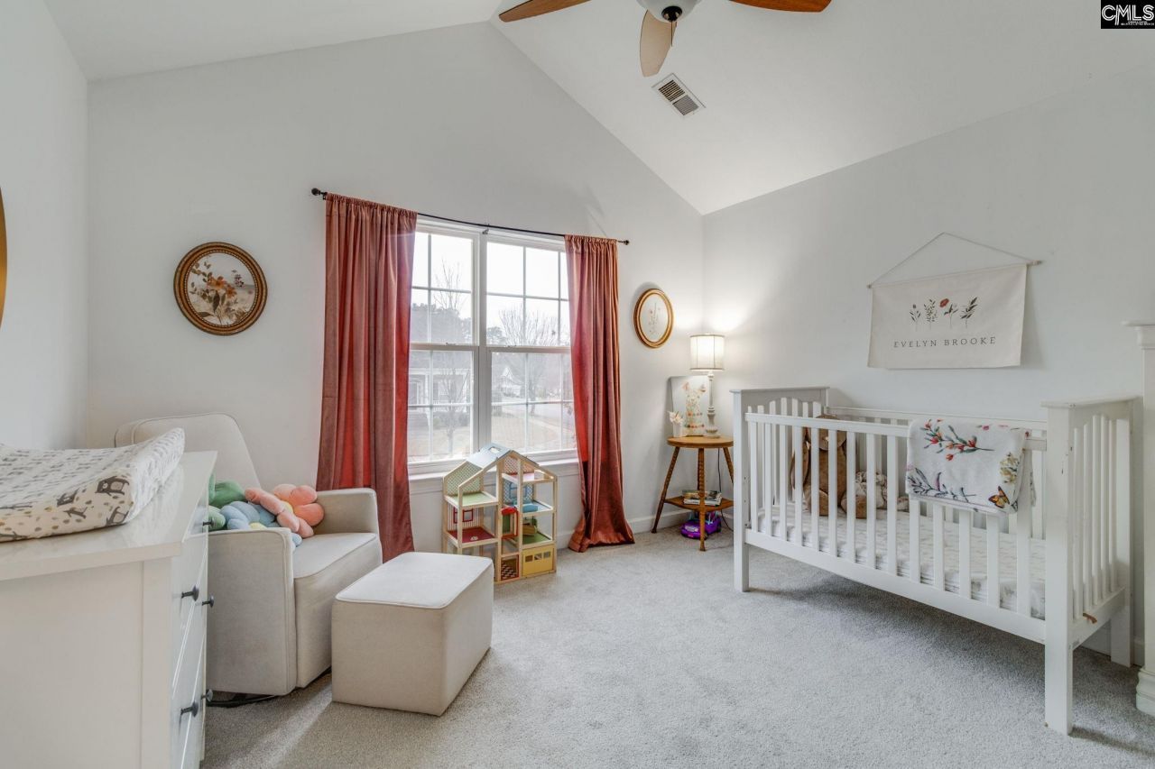 101 Crimson Court Photo 25