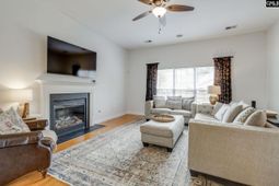 101 Crimson Court photo 4