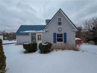 1583 Wellington Avenue, Youngstown, OH 44509