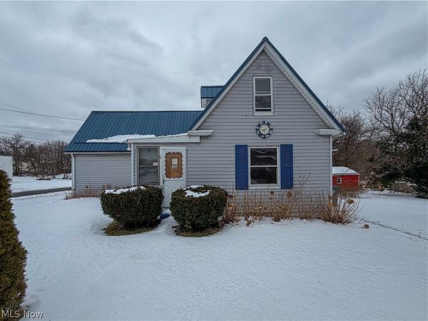 1583 Wellington Avenue, Youngstown, OH 44509