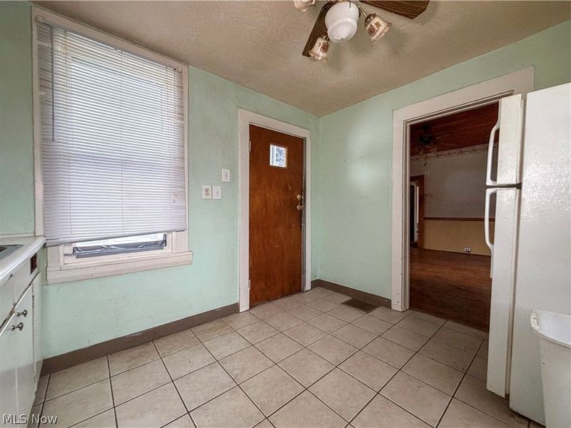 1583 Wellington Avenue, Youngstown, OH 44509 Photo 4