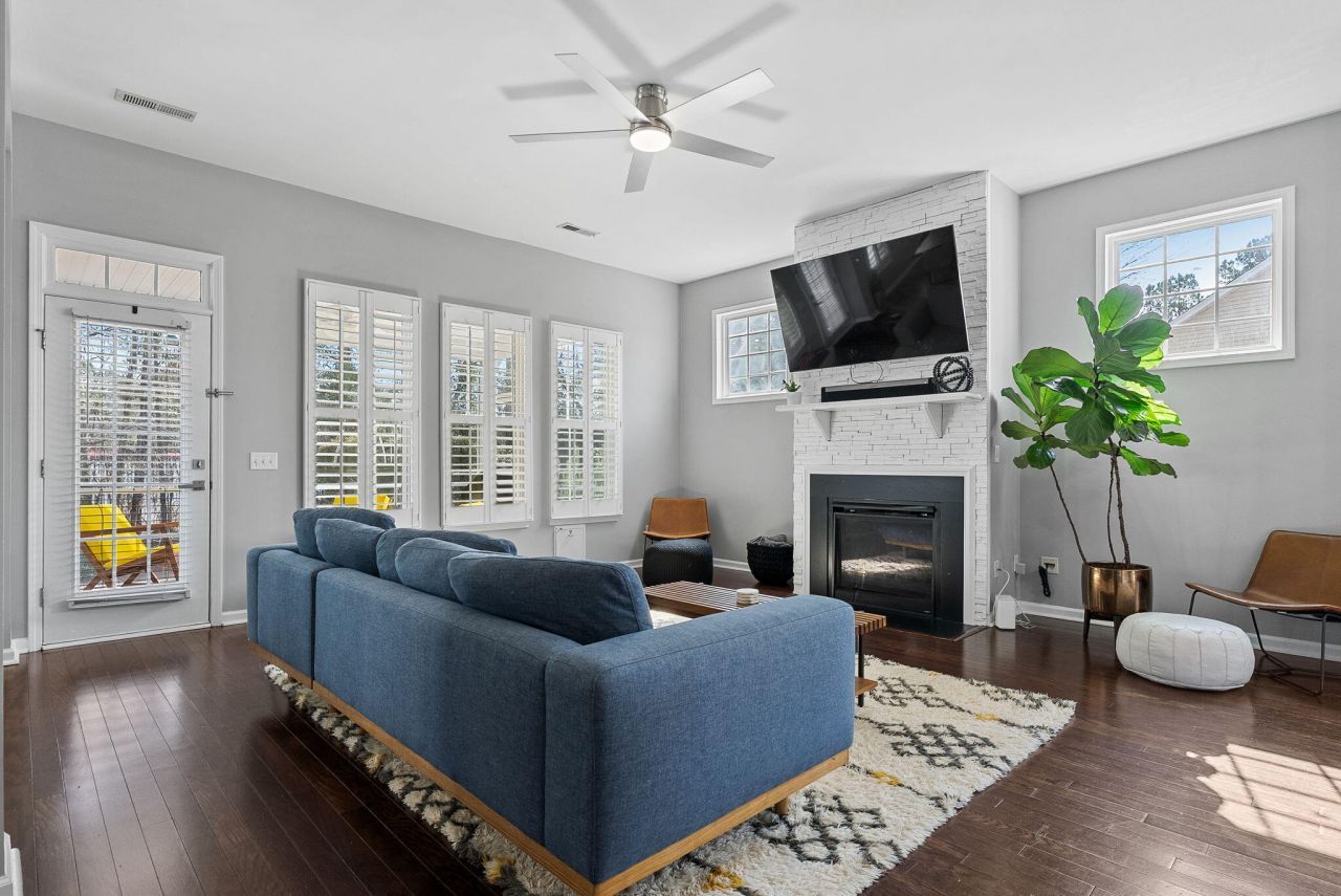 1121 Euclid Drive Photo 6