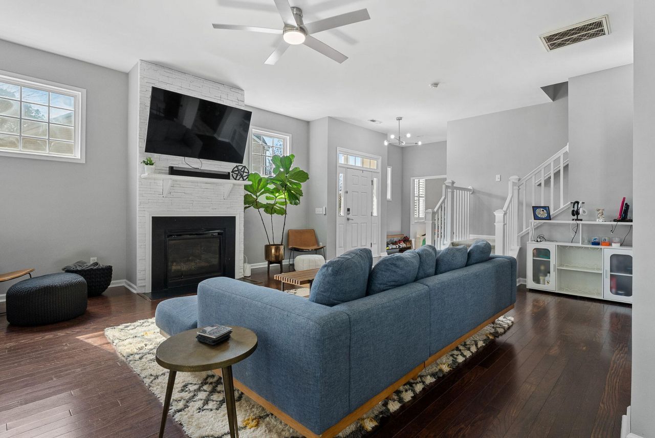 1121 Euclid Drive Photo 7