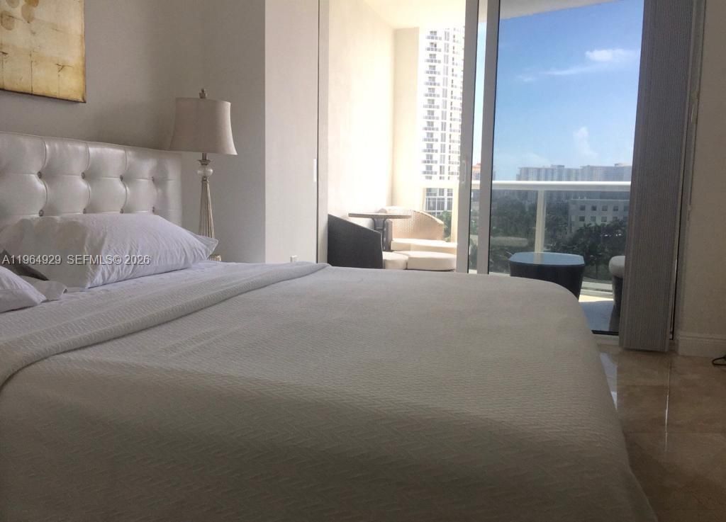 18201 Collins Ave, Unit 903, Sunny Isles Beach, FL 33160 Photo