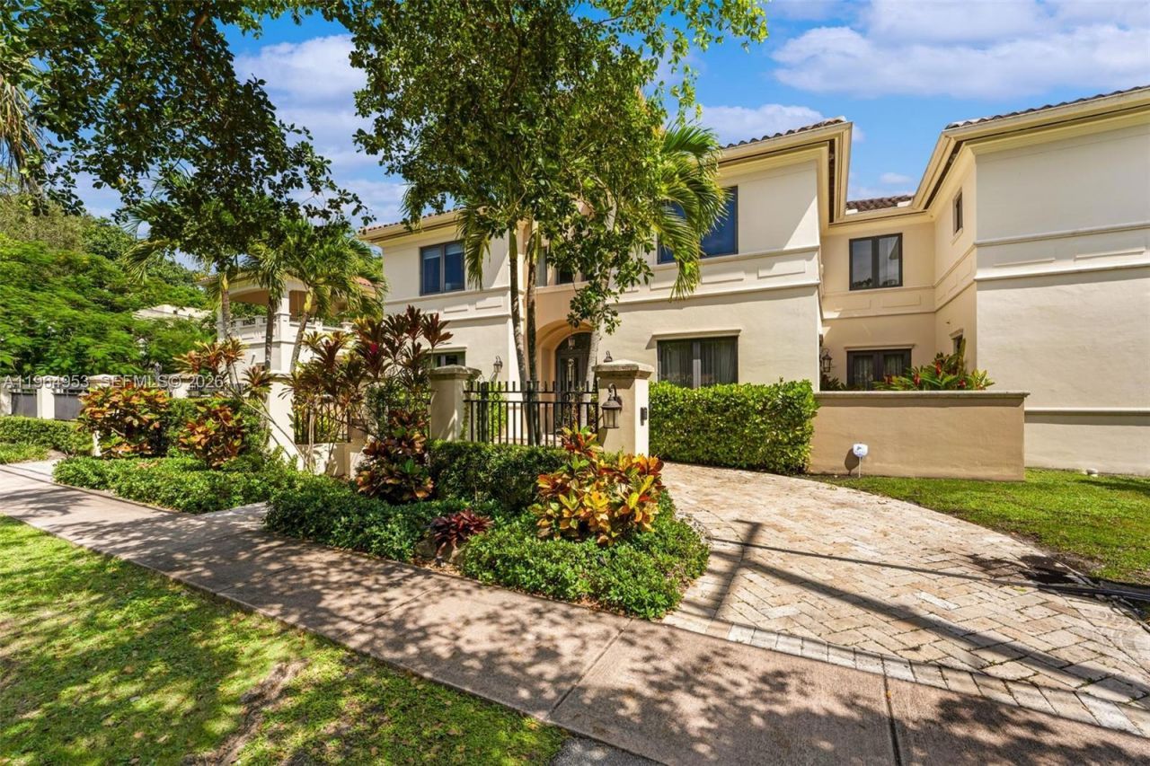 2715 Cordova St, Coral Gables, FL 33134 Photo