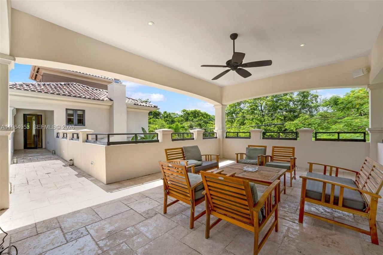 2715 Cordova St, Coral Gables, FL 33134 Photo