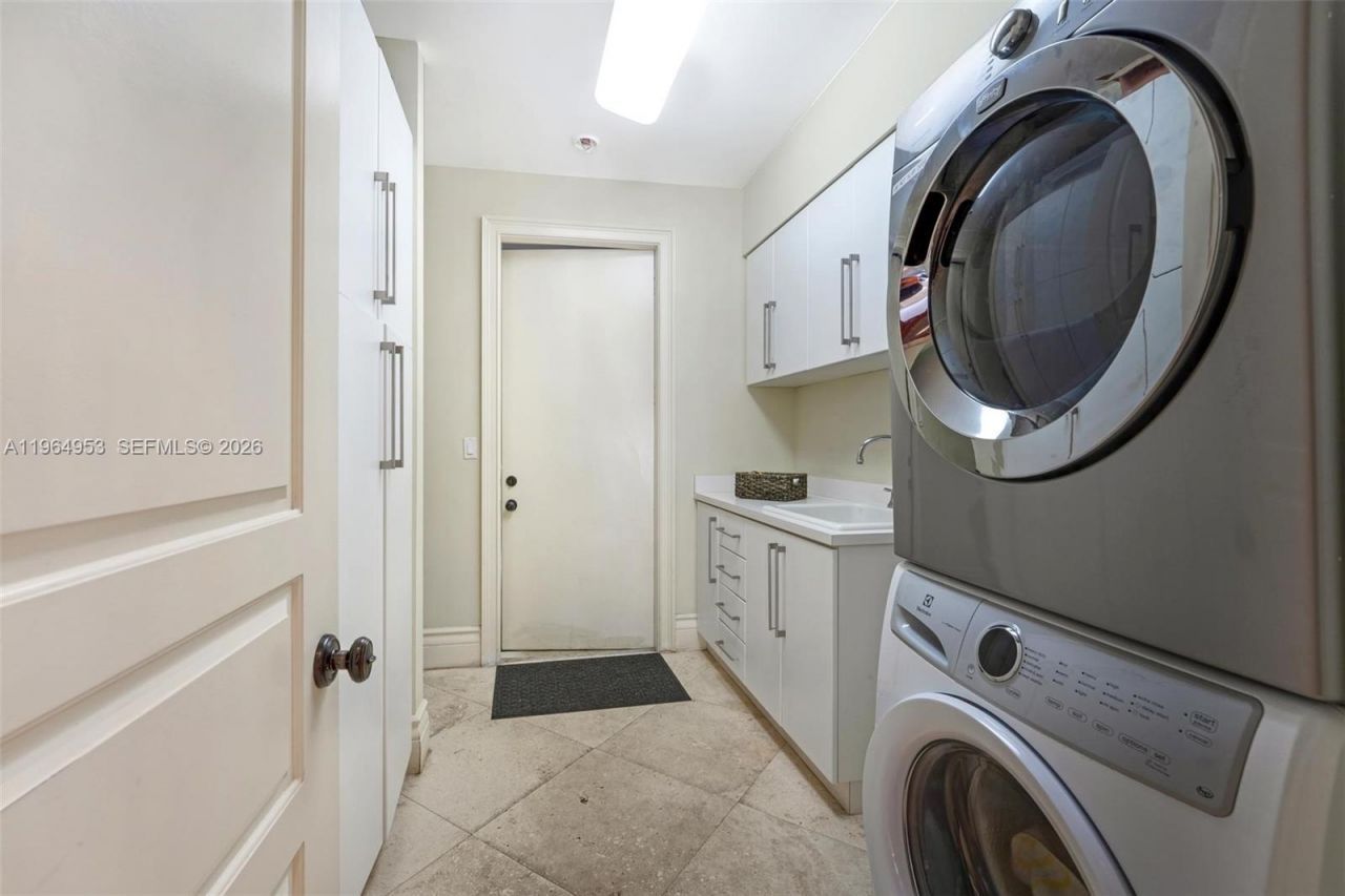 2715 Cordova St, Coral Gables, FL 33134 Photo