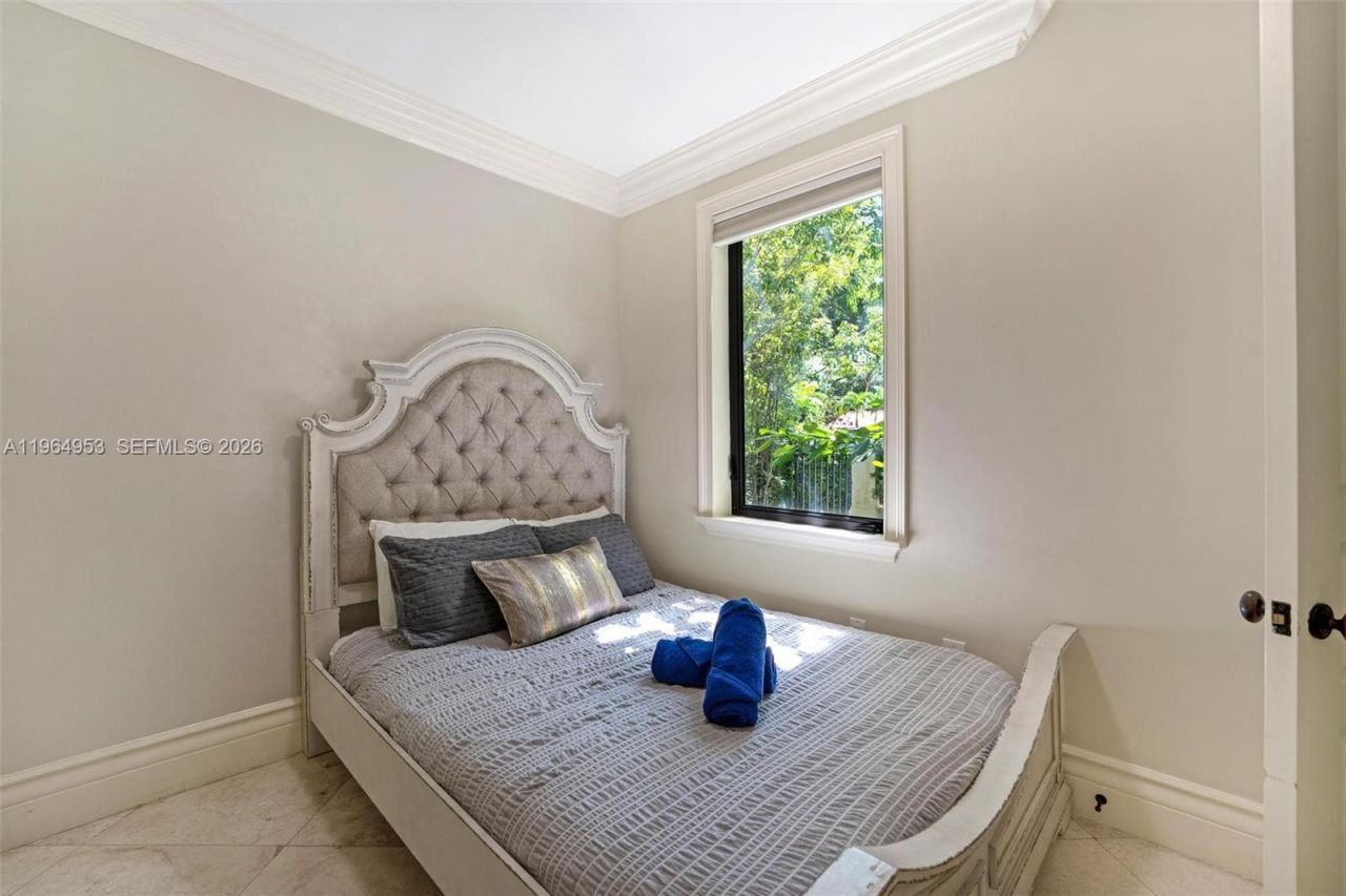 2715 Cordova St, Coral Gables, FL 33134 Photo