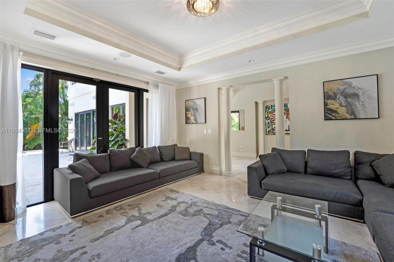 2715 Cordova St, Coral Gables, FL 33134 Photo