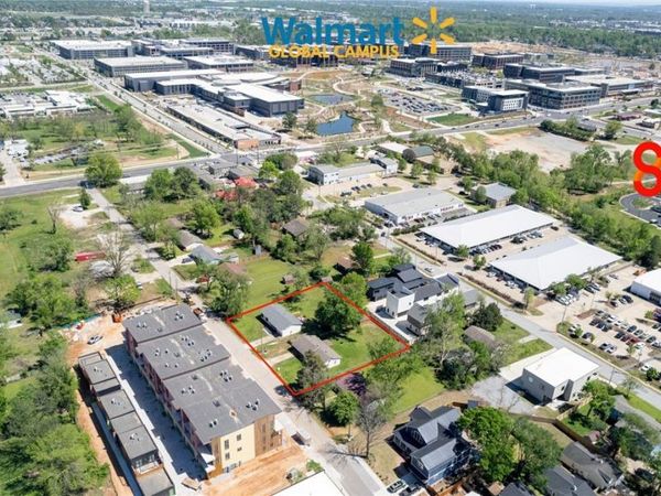 904 & 906 SE 4th Street , Bentonville, AR 72712