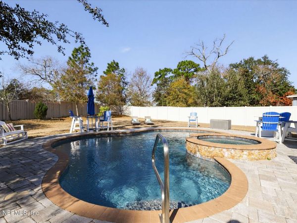 2636 CAROLINE HILLS Drive, Jacksonville, FL 32225