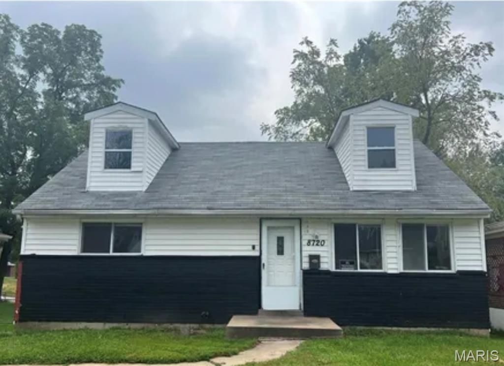 8720 Marcella Avenue, Saint Louis, MO 63121 Main Photo