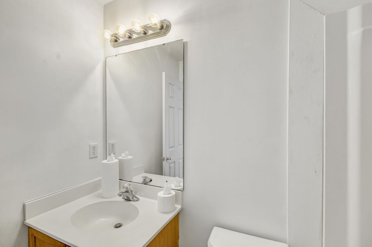 148 Rosario Drive Photo 12