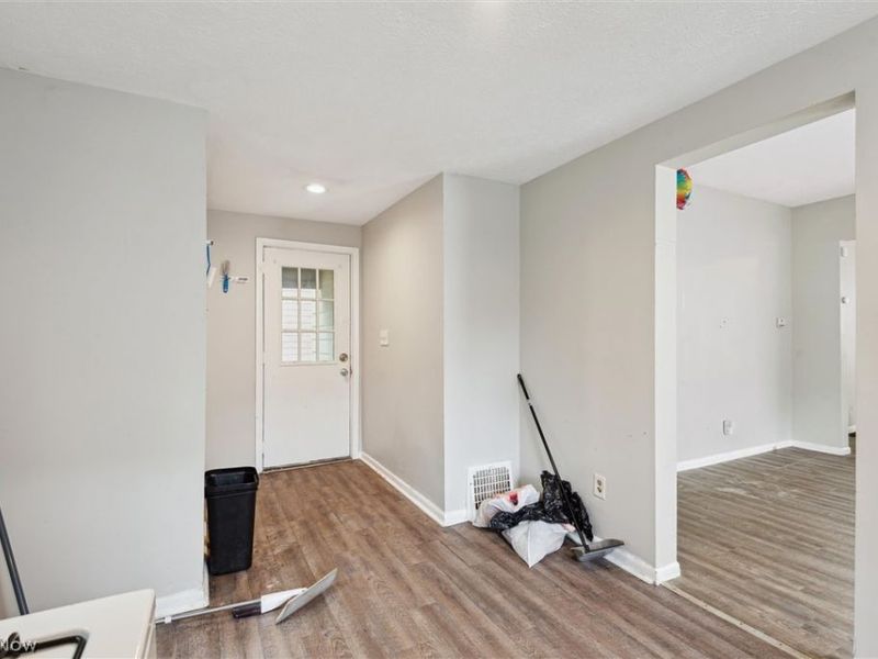 498 Gage Street, Akron, OH 44311 Photo 12