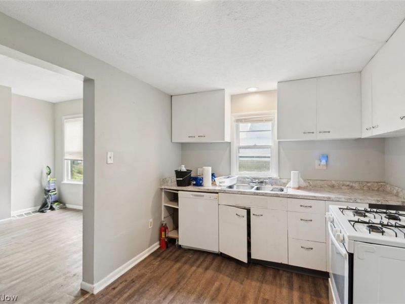 498 Gage Street, Akron, OH 44311 Photo 14