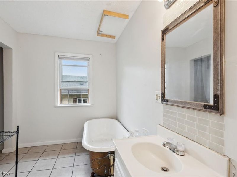 498 Gage Street, Akron, OH 44311 Photo 19