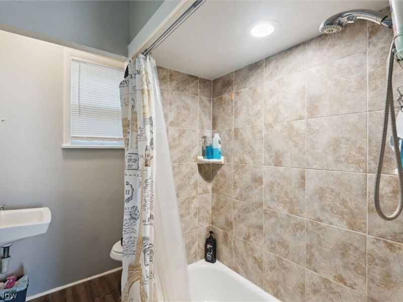 498 Gage Street, Akron, OH 44311 Photo 22