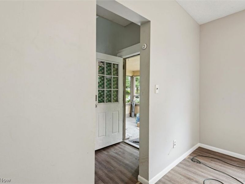 498 Gage Street, Akron, OH 44311 Photo 8