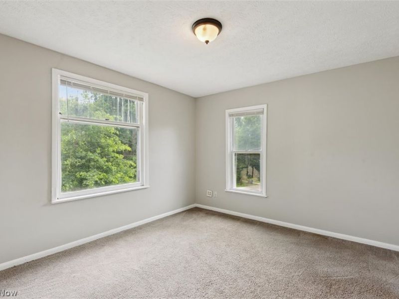 498 Gage Street, Akron, OH 44311 Photo 9