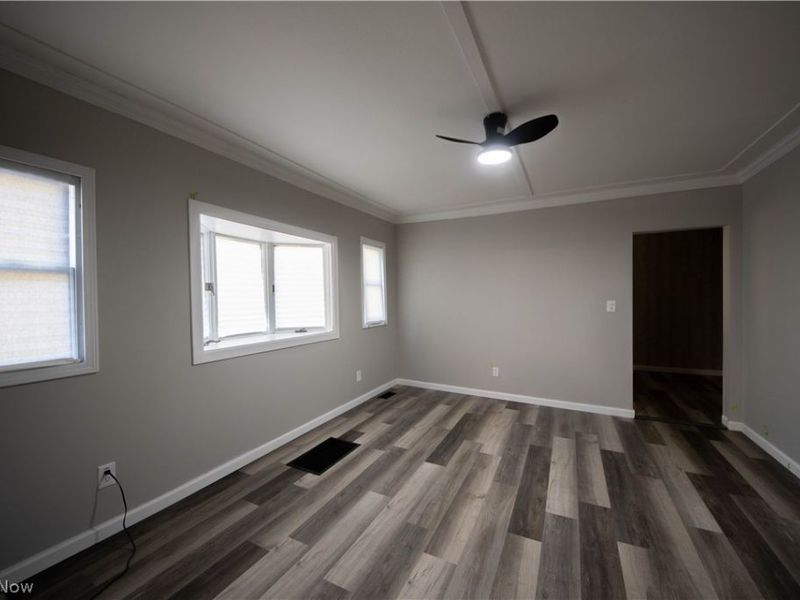 304 Parkland Boulevard, Vermilion, OH 44089 Photo 14