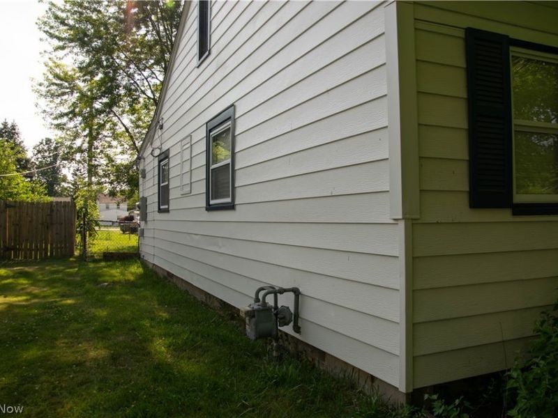 304 Parkland Boulevard, Vermilion, OH 44089 Photo 4